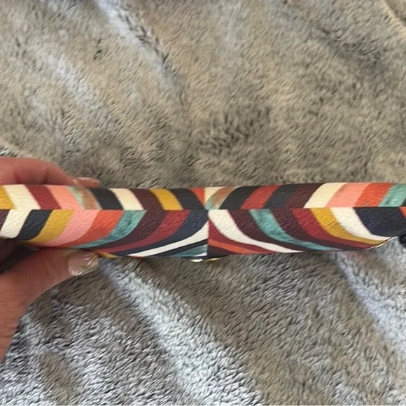 ⭐️SOLD⭐️ EUC Tory Burch Kerrington Diamond Square Zip Around Wallet - Picture 4 of 8